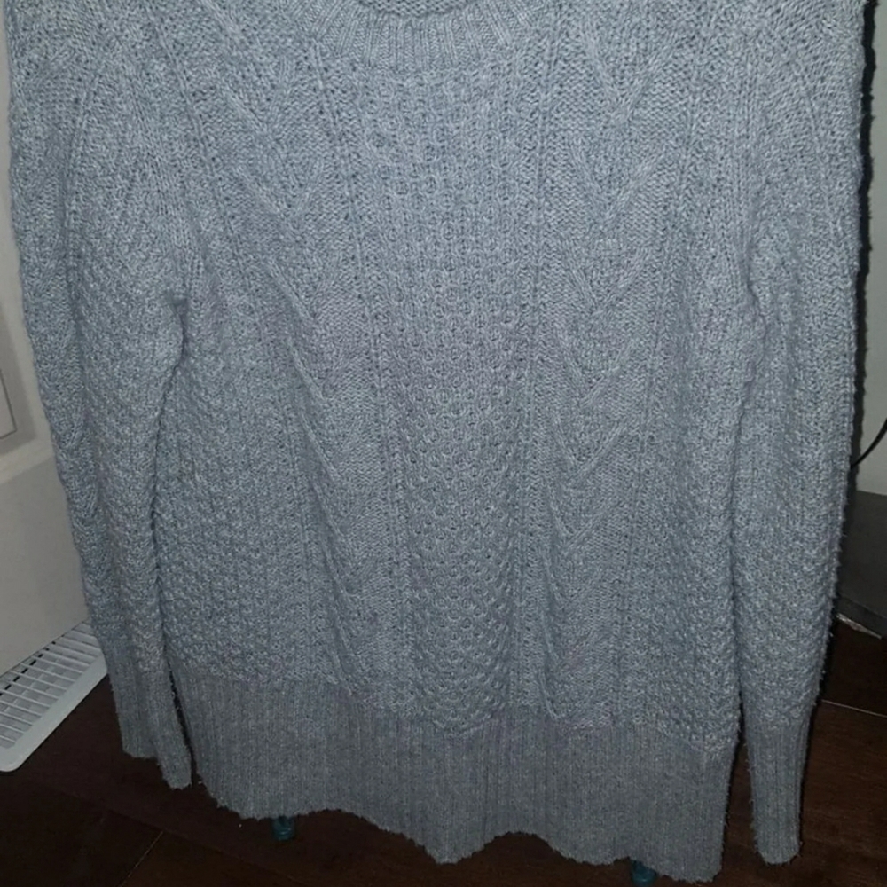L gap maternity cable knit Sweater